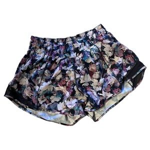 Lululemon - Shorts